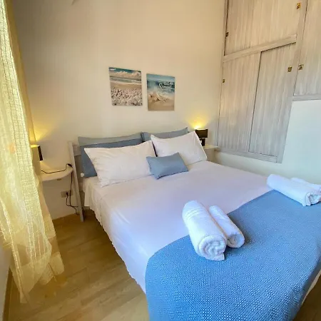 펜션 Capitana Privat Parking- 350 From The