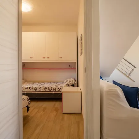 Capitana - Privat Parking- Close To The Beaches Ferienhaus *