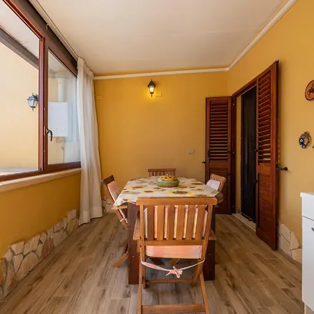 Capitana - Privat Parking- Close To The Beaches Quartu SantʼElena