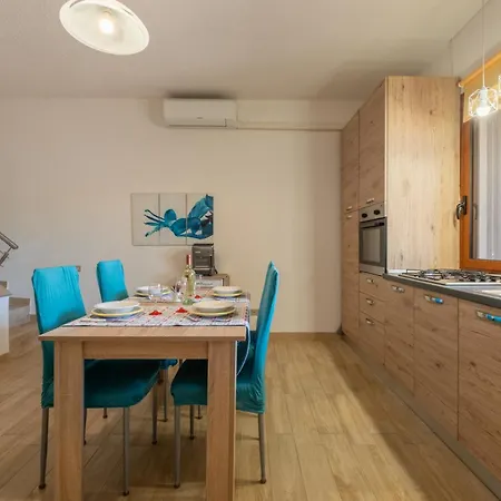 Capitana - Privat Parking- Close To The Beaches *