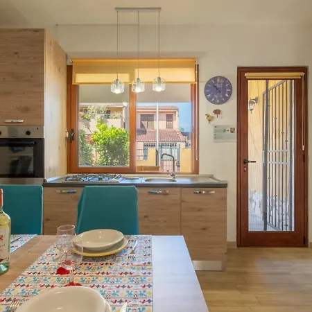 Ferienhaus Capitana - Privat Parking- Close To The Beaches *