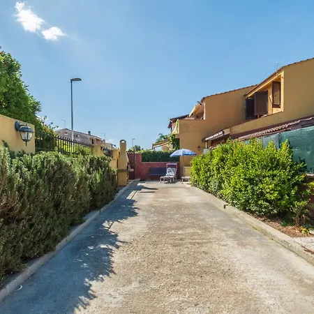 Capitana - Privat Parking- Close To The Beaches * Quartu SantʼElena