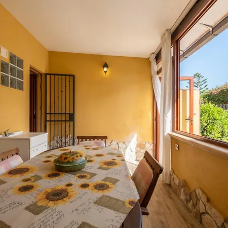 Capitana - Privat Parking- Close To The Beaches Ferienhaus